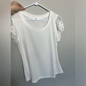 Woman’s NEW white top with lace sleeves